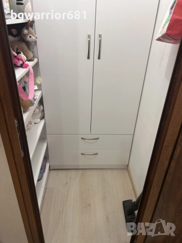 Гардероби и рафтове, снимка 6 - Гардероби - 55657419