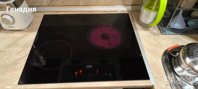 BEKO HIC 63400 стъклокерамичен плот, снимка 3 - Котлони - 55339949