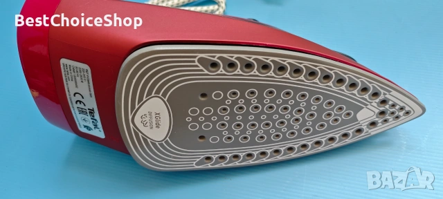 Парна ютия Tefal FV2837E0. 2400 W,  парат 40 г/мин, парен удар 180 г/мин, резервоар 270 мл, снимка 6 - Ютии - 55052935