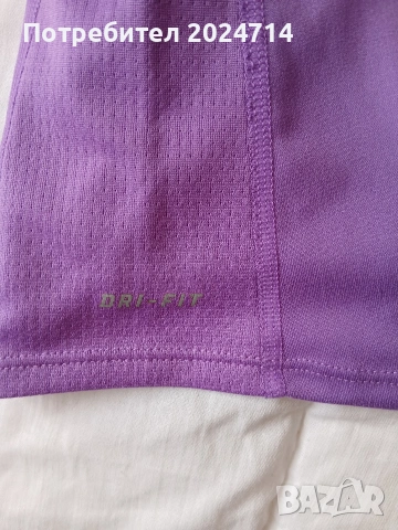 Тениска за бягане NIKE S, снимка 5 - Тениски - 54794281