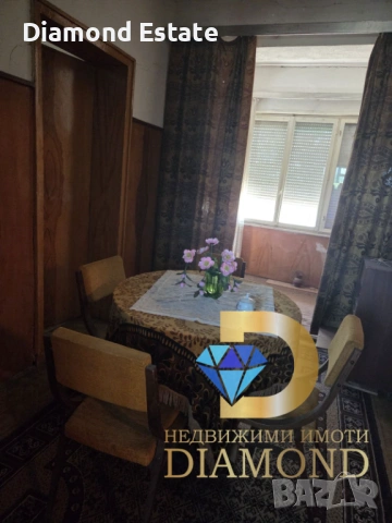 Двуетажна къща в село Добрич, общ. Димитровград, снимка 4 - Къщи - 54735974