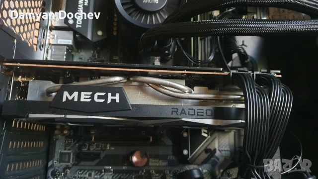 Видеокарта MSI RADEON RX 6700 XT MECH 12GB GDDR6, снимка 2 - Видеокарти - 54976214