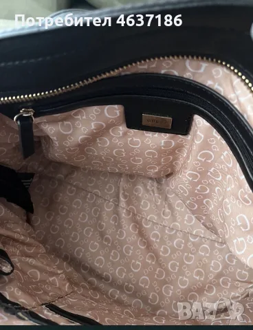 Дамска чанта Guess, снимка 4 - Чанти - 55542296
