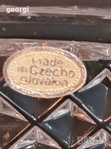 масивна кристална фасетирана ваза със столче Bohemia , снимка 13 - Вази - 54164030