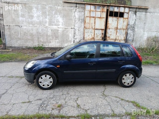 Форд фиеста 1.4i, снимка 3 - Автомобили и джипове - 54334954