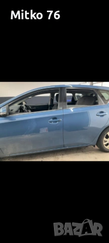 Тойота Аурис , снимка 11 - Автомобили и джипове - 54753099