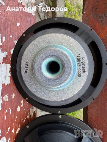 10 инчови басови говорители Logitech, снимка 6 - Тонколони - 53454934