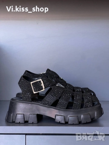 Нови обувки Prada, снимка 2 - Маратонки - 48957279