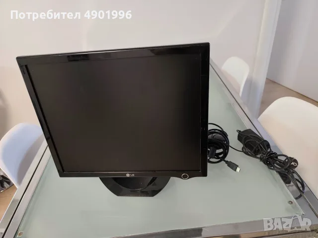 LG Flatron L1900E 19-inch LCD в отлично състояние + захранващ и видео кабел, снимка 2 - Монитори - 55476813