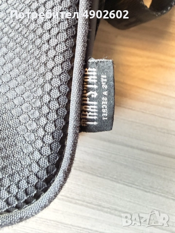 Продавам мъжка чанта Trapstar. , снимка 5 - Чанти - 55473149