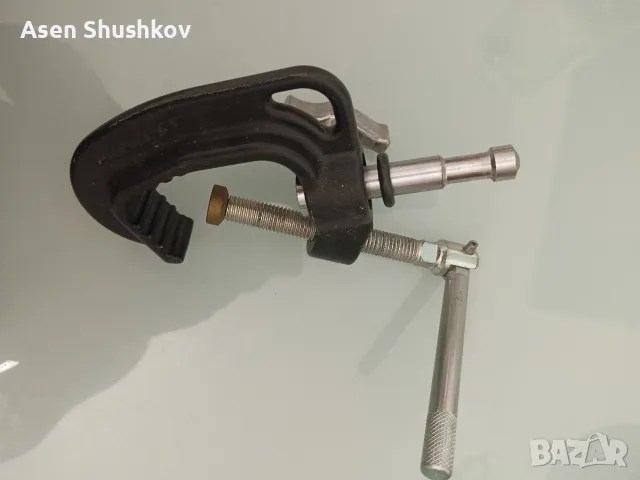 Клампа Avenger, до 100кг, снимка 3 - Чанти, стативи, аксесоари - 55505199