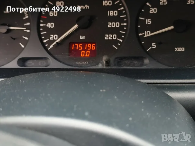 ПРОДАВАМ Renault Scénic 1.9 Diesel RT – ГАРАЖЕН – 175 196 км – ОТ СОБСТВЕНИК, снимка 8 - Автомобили и джипове - 55702787