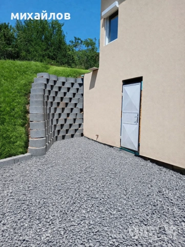 Терасиране на двор, снимка 2 - Саксии и кашпи - 54153911