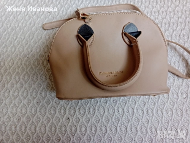Мини дамска чантичка