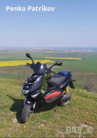 Aprilia SR , снимка 2 - Мотоциклети и мототехника - 54579339