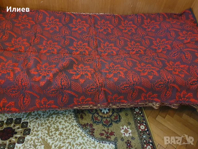 Ретро вълнена покривка за легло (кувертюра), снимка 2 - Покривки за легло - 55570227