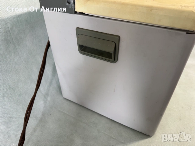 Хладилник / ракла / ток- Electrolux 12V-220V / ГАЗ / 33L, снимка 5 - Хладилници - 54774913