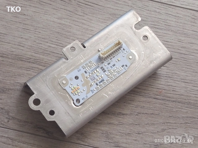 DRL дневни светлини LED модул Valeo десен за OPEL Corsa F, снимка 2 - Части - 54805994