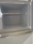хладилник Indesit с камера, снимка 3