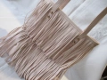 H&M малка розова чанта с ресни, снимка 5