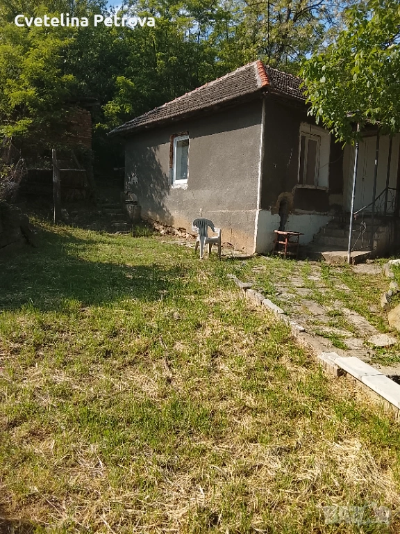 Продавам къща град Димово , снимка 1