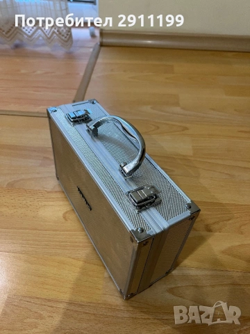Мини куфар, снимка 2 - Куфари с инструменти - 54256932