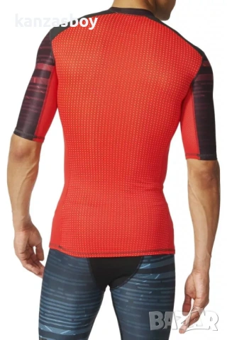 adidas Techfit Chill Compression - страхотна мъжка тениска КАТО НОВА M , снимка 2 - Тениски - 53950155