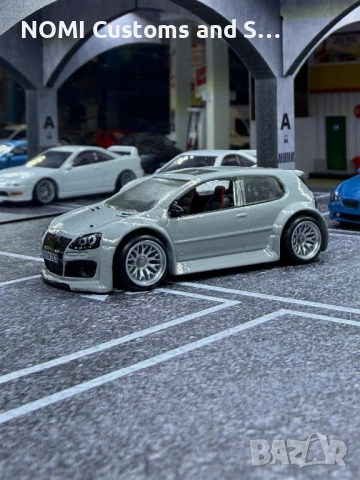 Hot Wheels Golf 5 GTI custom , снимка 7 - Коли, камиони, мотори, писти - 54411665
