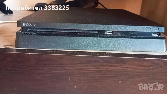 Продавам PS4 slim 1tb, снимка 2 - PlayStation конзоли - 54409715
