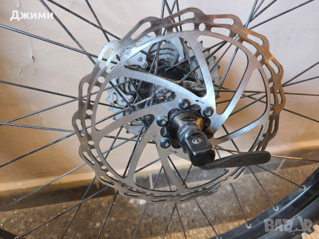Цяла капла с гума MAXXIS MINION DHR II 26 x 2.50 (като нова ) с диск и касета, снимка 5 - Части за велосипеди - 54697372