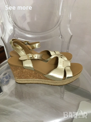 UGG сандали в златисто 39, снимка 4 - Сандали - 54990729