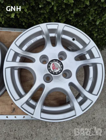 Джанти Anzio 14 цола 4х100 , 5.5j et40 Renault  Vw Toyota  Honda, снимка 2 - Гуми и джанти - 55478689