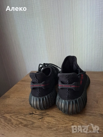 Adidas Yezzy Boost 350 V2 маратонки 43 номер. , снимка 7 - Маратонки - 54931286