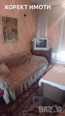 ПРОДАВА 3-стаен апартамент в кв. Добруджански, снимка 2 - Апартаменти - 49534317