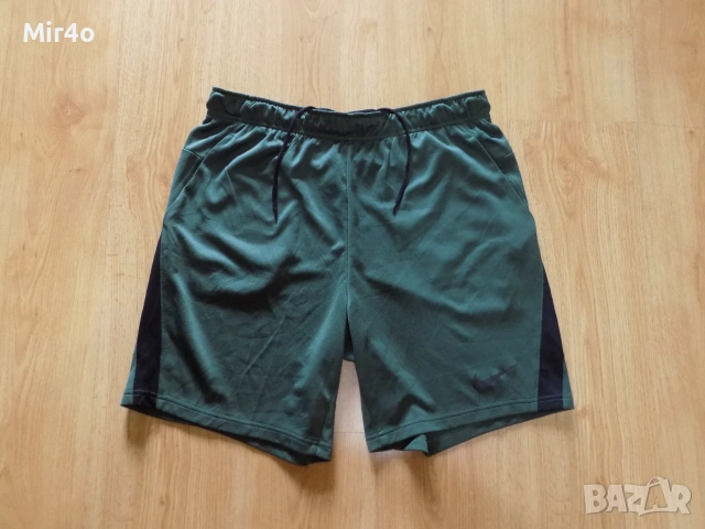 къси панталони nike шорти гащета екип спортни крос фитнес мъжки оригинални L