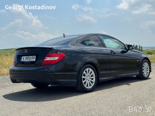 Mercedes C250 AMG Line, снимка 4 - Автомобили и джипове - 53539263