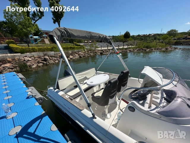 B2 Marine Cap Ferret 522 Sundeck, снимка 4 - Воден транспорт - 55247824