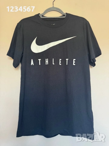 Мъжка тениска Nike.