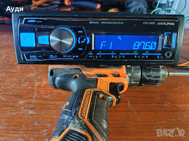 Alpine ute 92BT