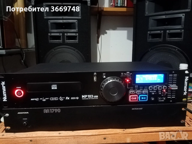 Продава се професионално диджейско сиди NURMARK МР 103 