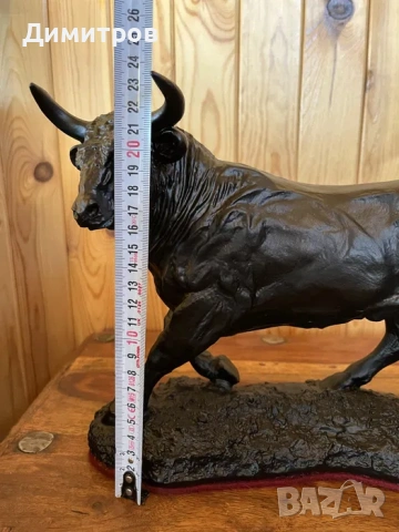 Скулптура пластика на бик , снимка 4 - Антикварни и старинни предмети - 54007337