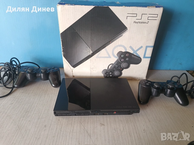 Продавам PSP 2 в отлично състояние с два джойстика и кабелите 