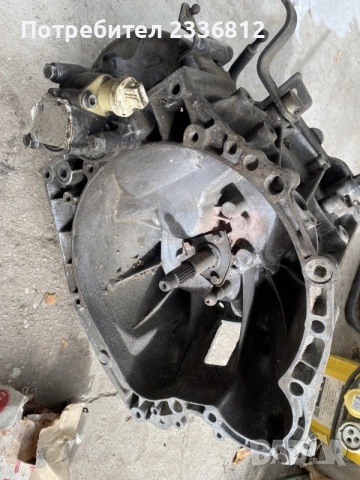 Скоростна кутия Пежо 406 2.0 HDI, снимка 2 - Части - 55426156