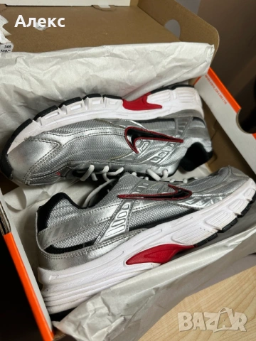 Оригинални Nike маратонки – перфектно състояние, топ комфорт