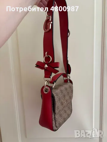 Дамска чанта Guess нова, снимка 4 - Чанти - 55589271