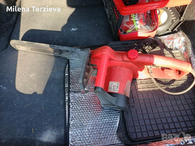 Верижен електрически трион , снимка 2 - Моторни триони/резачки - 54344372