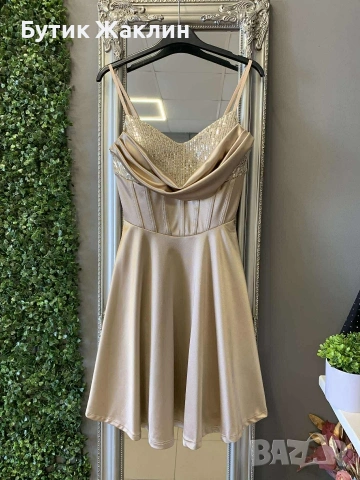 Къса сатенена рокля с пайети , снимка 4 - Рокли - 53989784