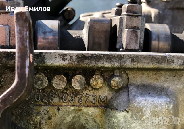 Глава за Голф 2 1.6 td / 068129637А , снимка 4 - Части - 54320818