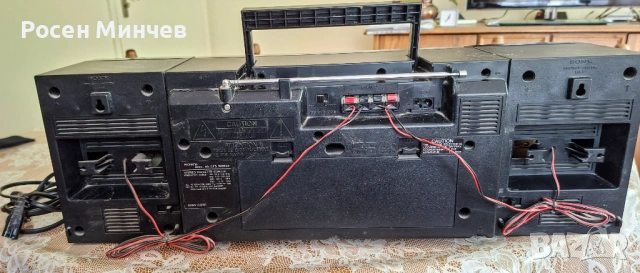 Радиокасетофон Сони- Модел CFS W365S, снимка 2 - Радиокасетофони, транзистори - 54292449