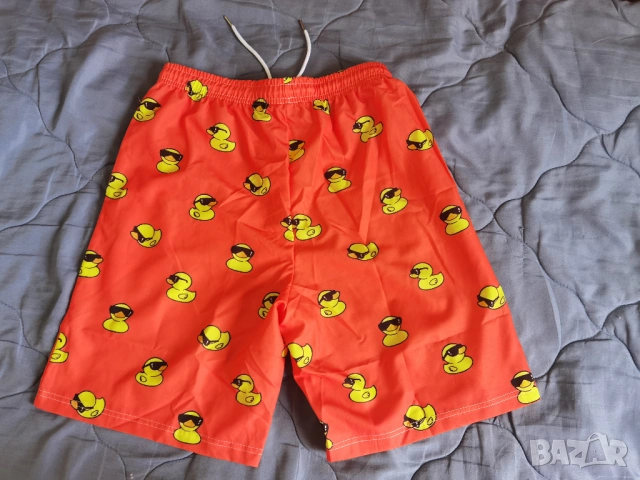 Шорти с патета-оранжеви на цвят